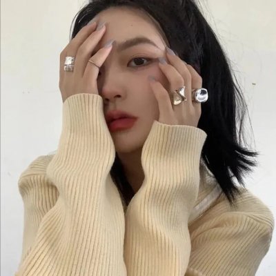 女演员今天依然